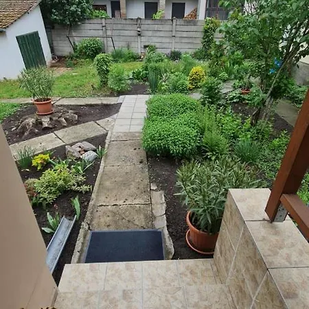 Belvarosi Bastyavar Apartman *