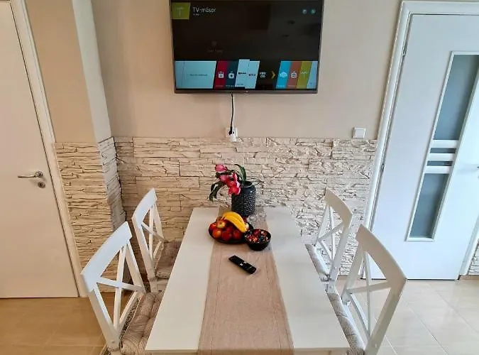 Belvarosi Bastyavar Apartman *